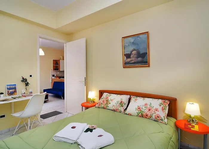 Sweet Lena Feel Like * Χανιά