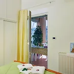 Sweet Lena Feel Like Appartement *